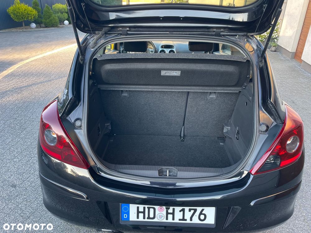 Opel Corsa 1.4 16V Navi - 25