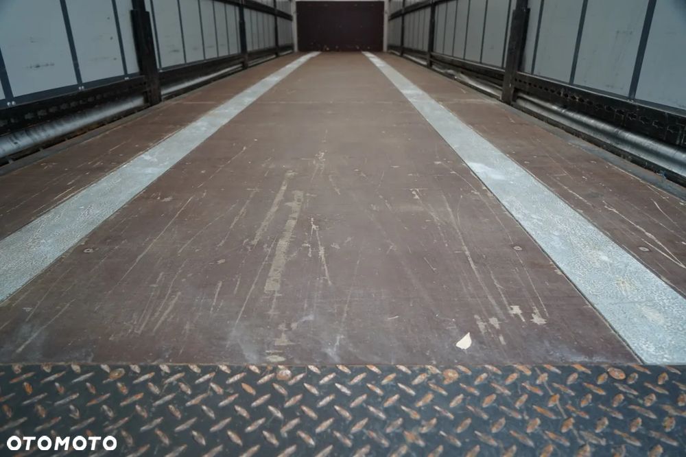 Kögel FIRANKA / STANDARD / KOSZ NA PALETY / OŚ PODONOSZONA / ALUFELGI / - 17
