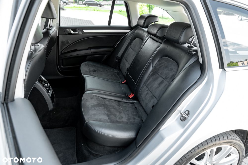 Skoda Superb 2.0 TDI Green tec 4x4 DSG Elegance - 18