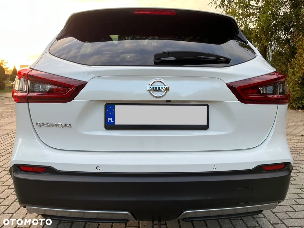 Nissan Qashqai 1.3 DIG-T N-Connecta - 10