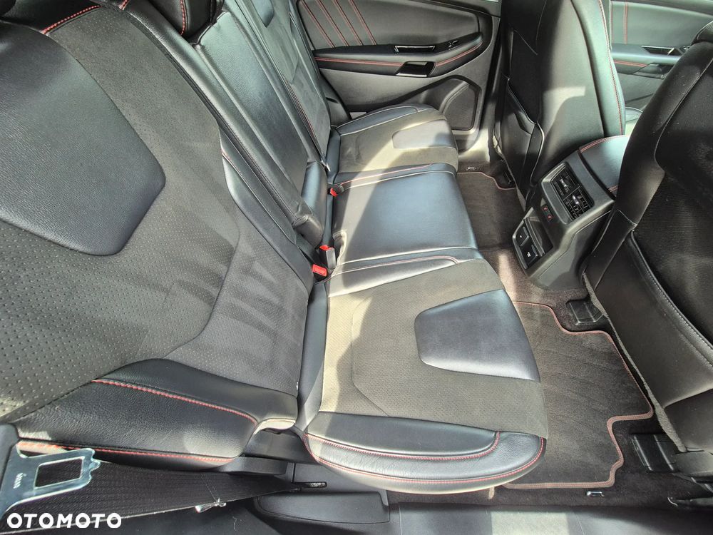 Ford Edge 2.0 EcoBlue Bi-Turbo 4x4 ST-LINE - 15