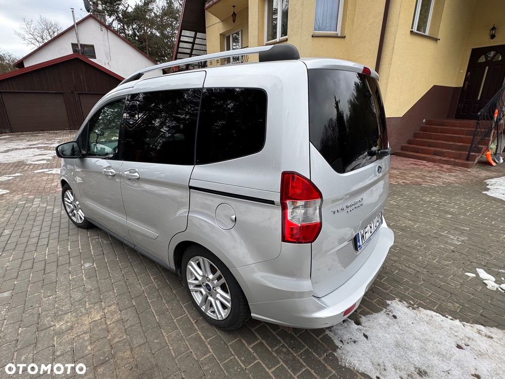 Ford Tourneo Courier 1.0 EcoBoost Titanium - 8