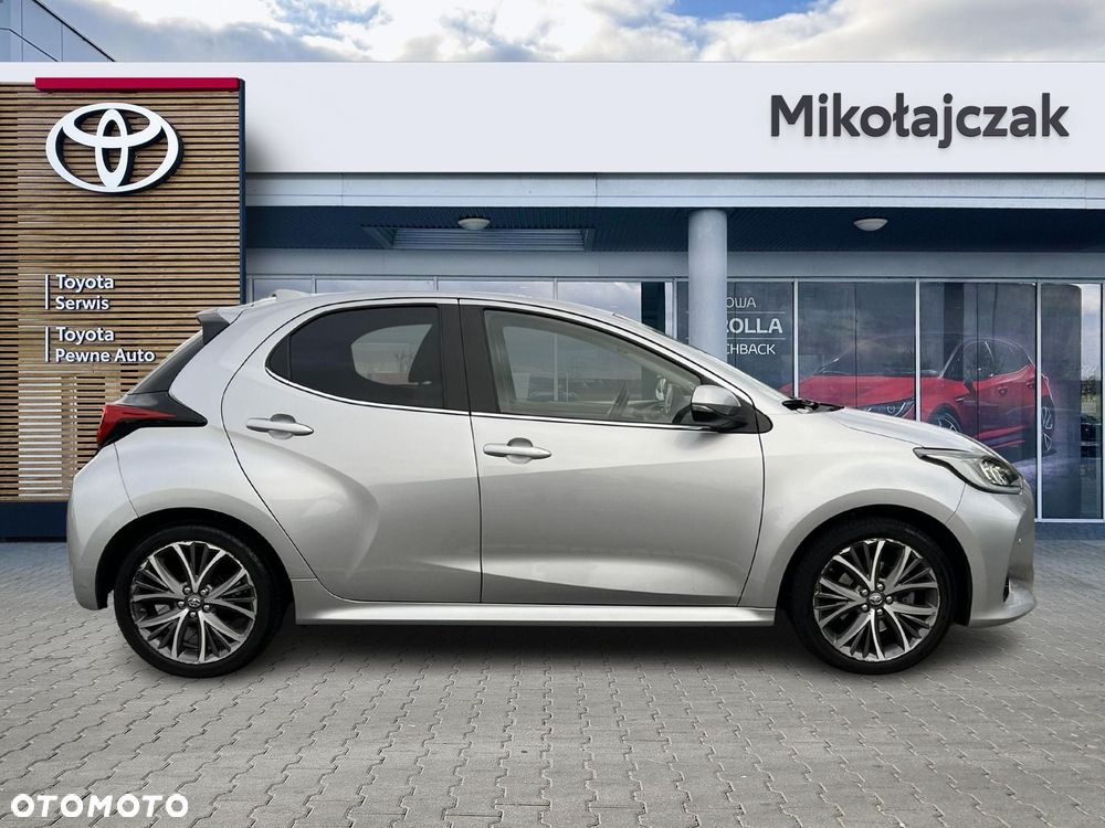 Toyota Yaris 1.5 Executive - 11