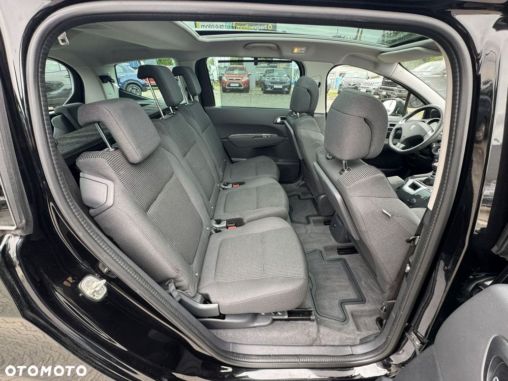 Peugeot 5008 PureTech 130 Style - 27