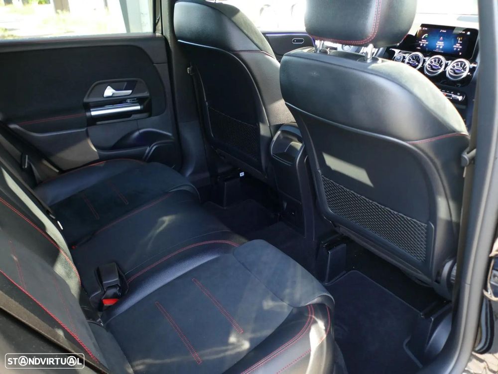 Mercedes-Benz B 250 e AMG Line - 33