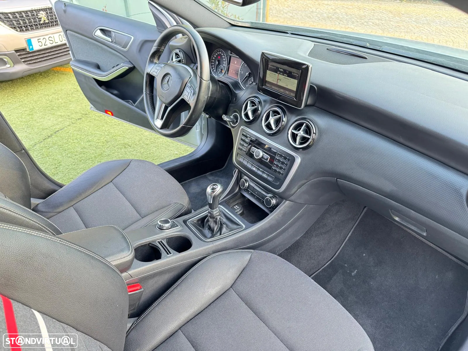 Mercedes-Benz A 180 CDI AMG Line - 9