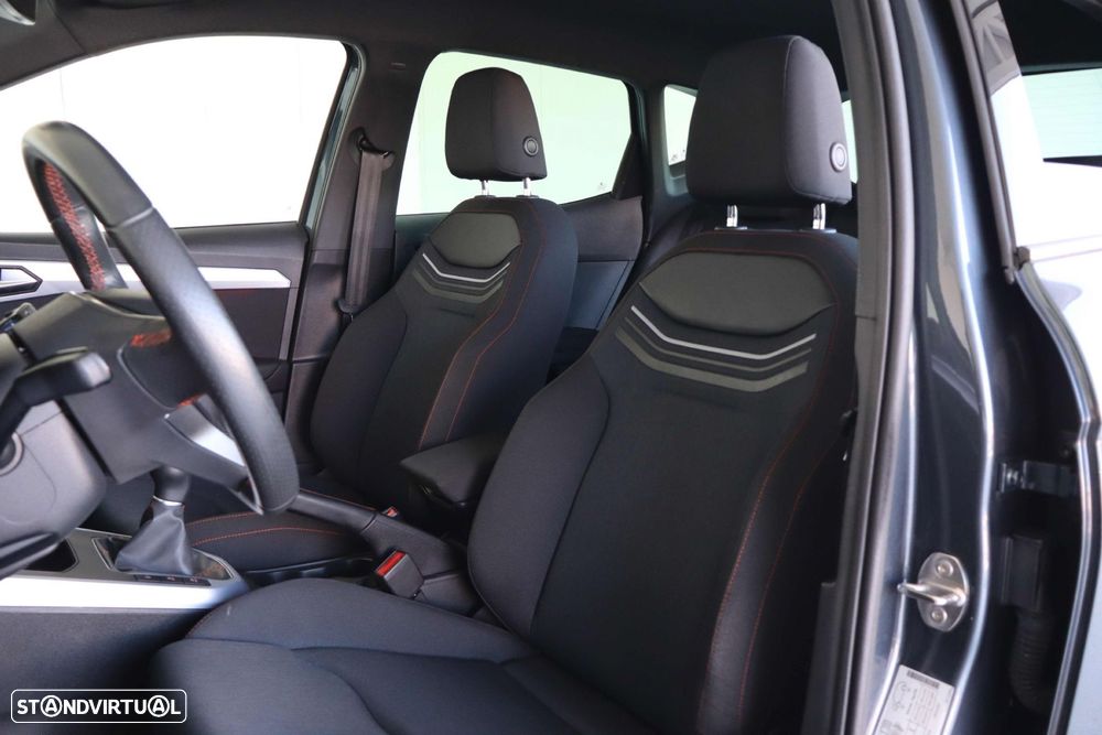 SEAT Arona 1.0 TSI FR — fotografia 15