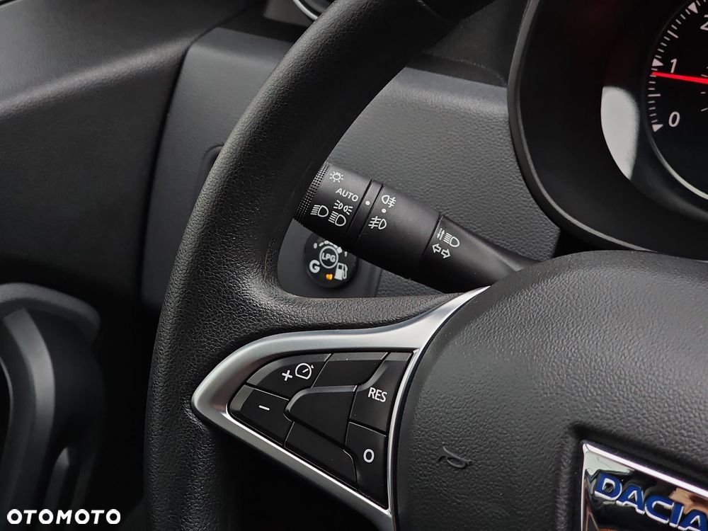 Dacia Duster 1.0 TCe Essential - 10