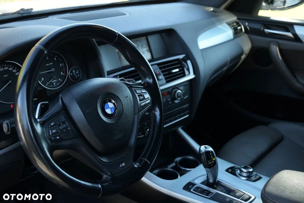 BMW X3 xDrive20d Blue Performance - 26