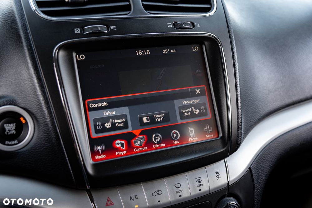Fiat Freemont 2.0 Multijet Lounge AWD - 32