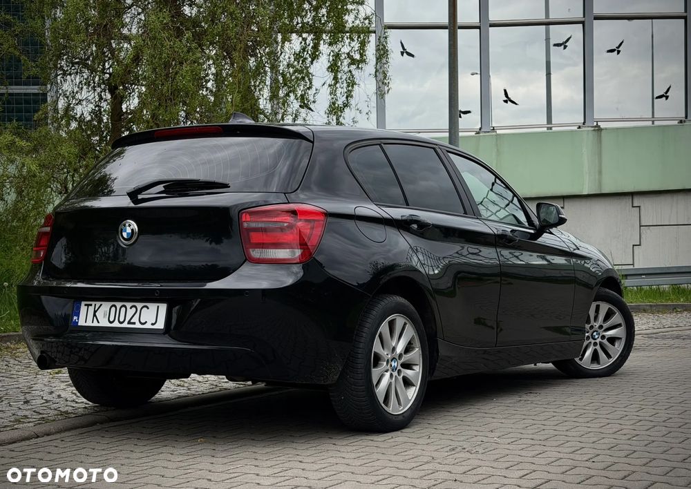 BMW Seria 1 114i - 3
