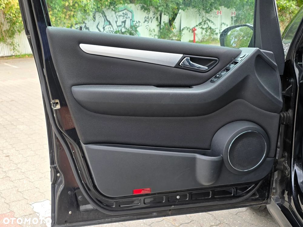 Mercedes-Benz Klasa B 200 - 24