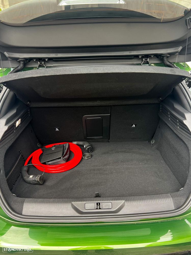 Peugeot e-308 54 kWh Allure - 4
