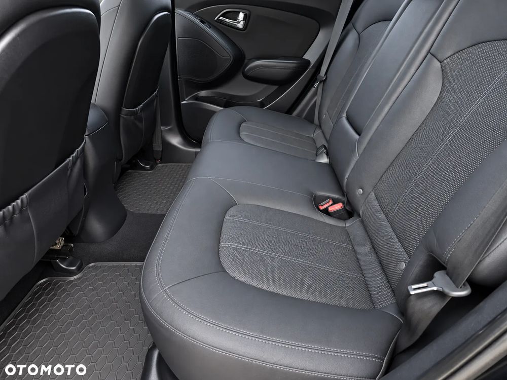 Hyundai ix35 2.0 CRDi 4WD Premium - 16