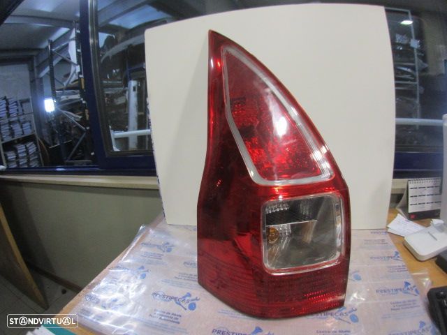 Farol Tras Stop3201 RENAULT MEGANE 2 2007 1.5DCI 106CV 5P CASTANHO ESQ DEPO - 1
