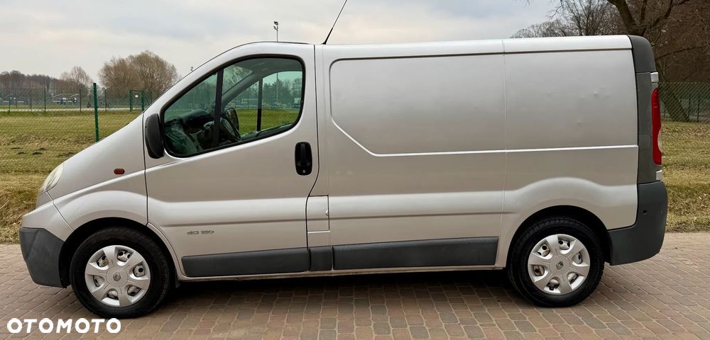 Renault TRAFIC - 6