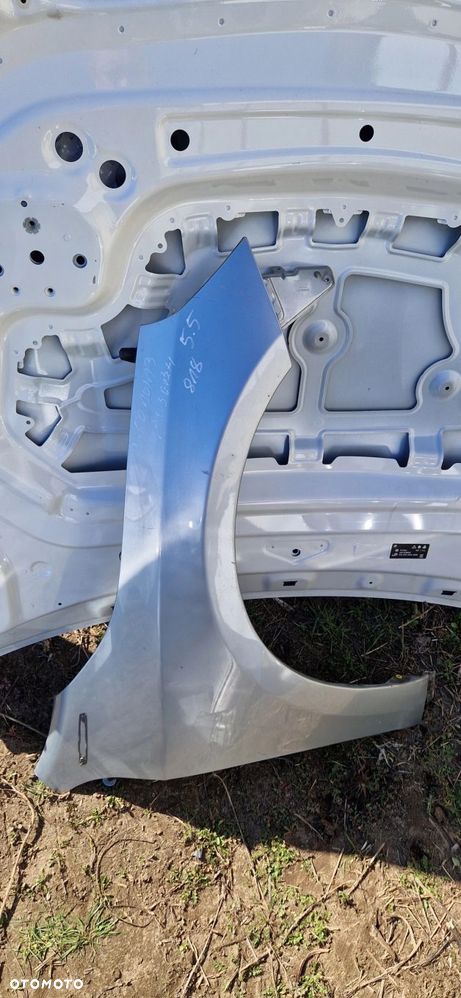 Błotnik Volvo V60 S60 2010-2013r. Przód Prawy - 1