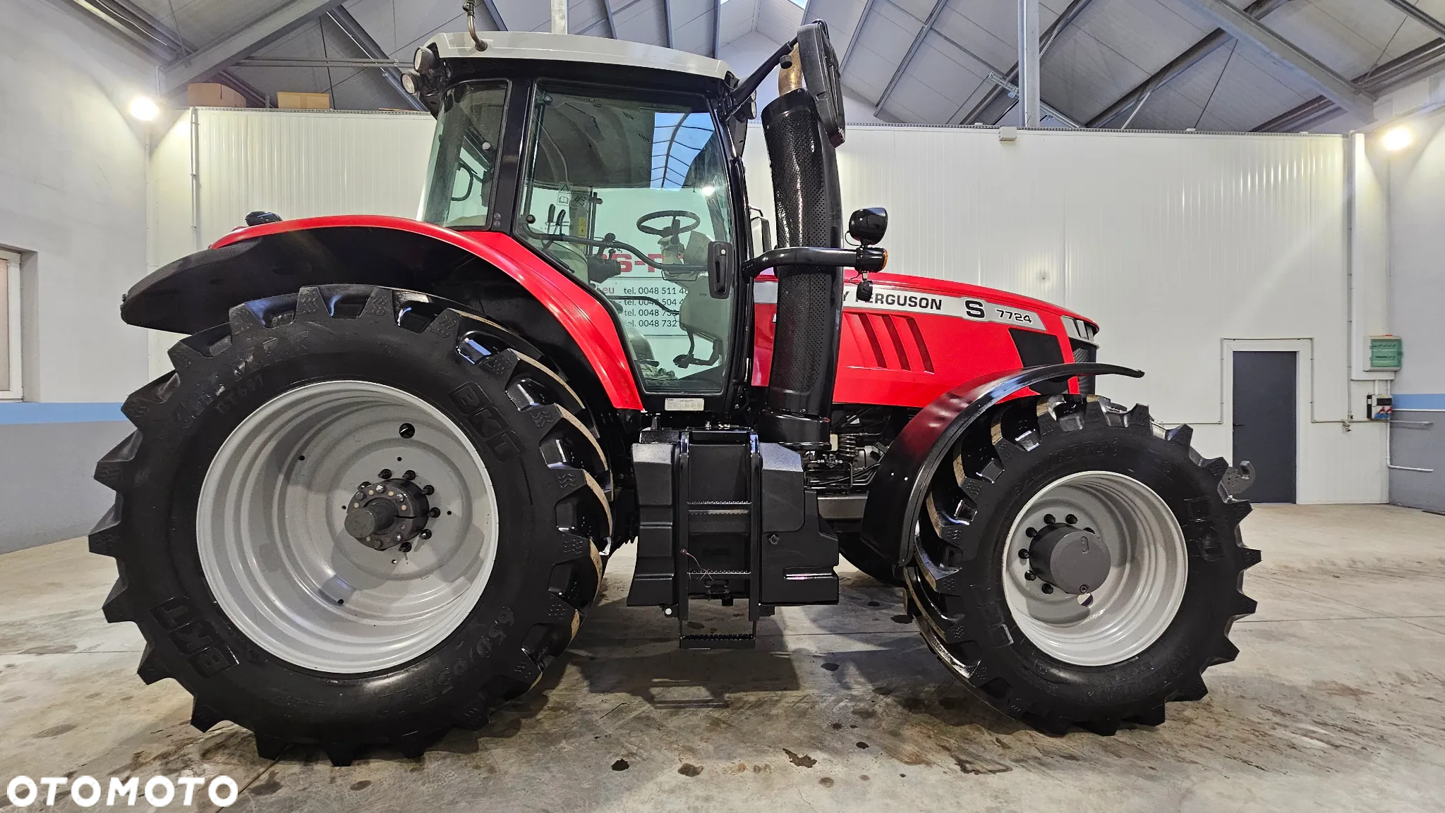 Massey Ferguson 7724 Dyna 6 Transport Jak 7722 dyna 6 724 Profi  Valtra T  824 Vario  Arion 810 john 7730 - 8