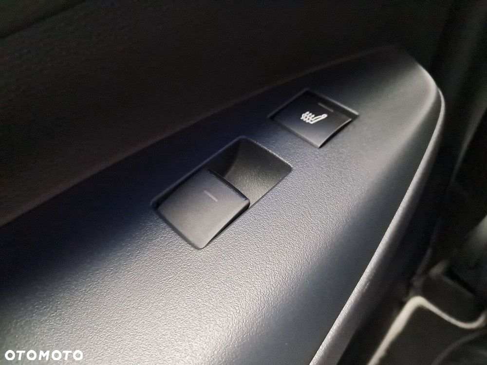 Toyota Corolla - 16