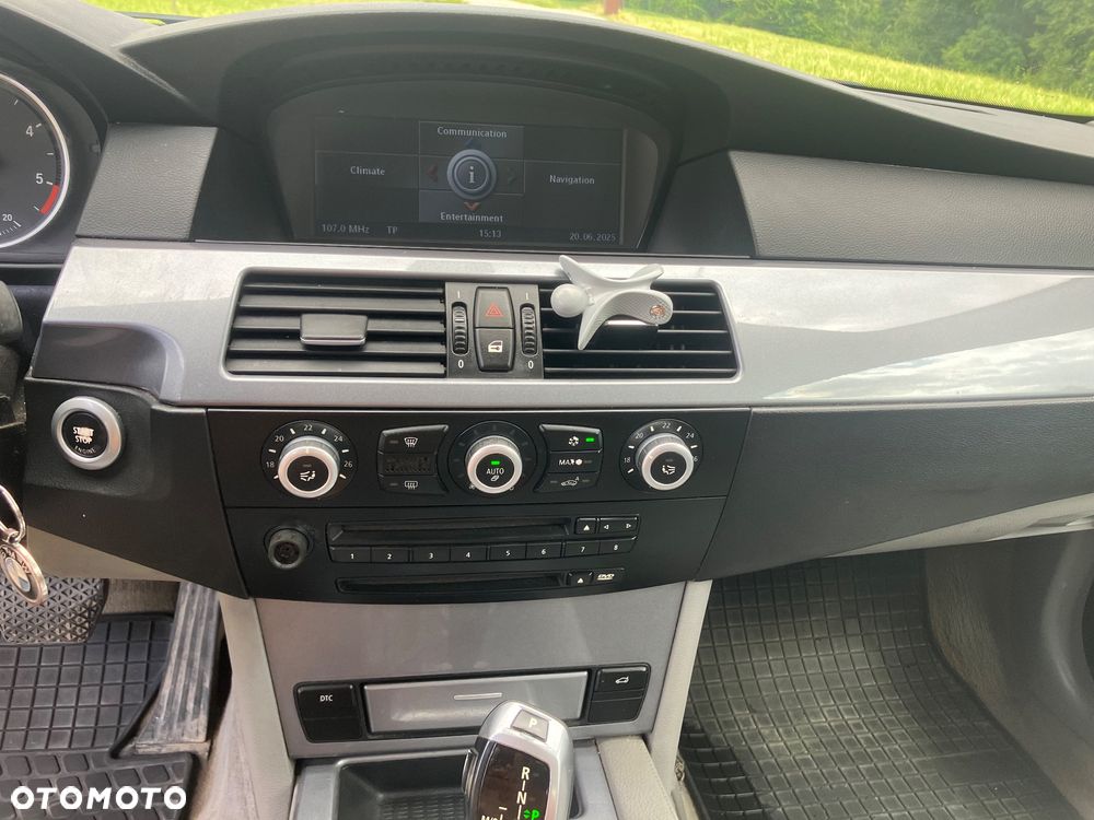 BMW Seria 5 520d - 10