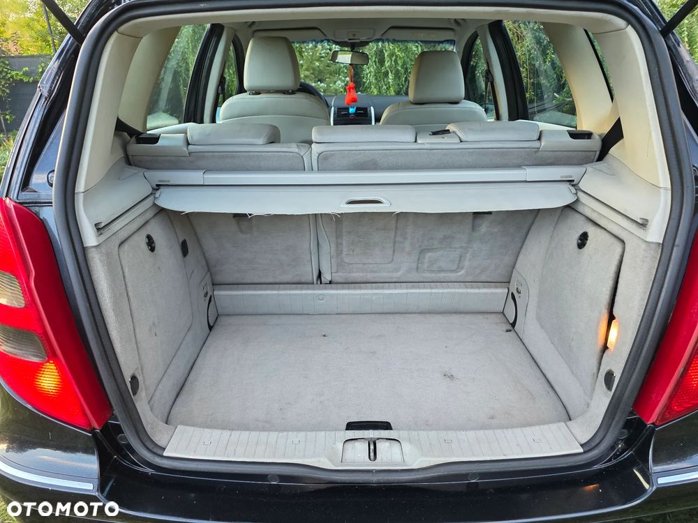 Mercedes-Benz Klasa A 200 CDI Autotronic Avantgarde - 5