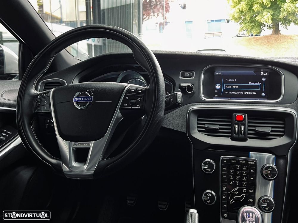 Volvo V40 1.6 D2 R-Design - 21