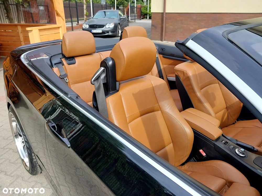 BMW Seria 3 320i Edition Exclusive - 1