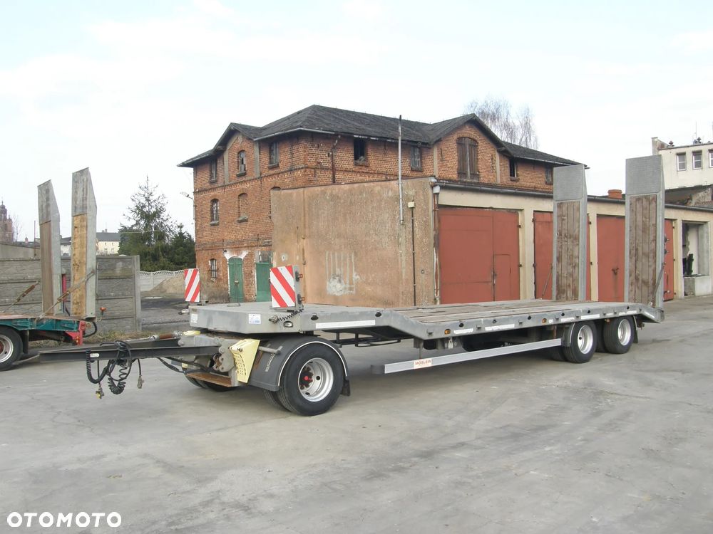 Möslein TA3 2021rok ocynk 3 osiowa przyczepa niskopodwoziowa z Niemiec - 6