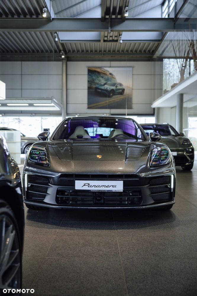 Porsche Panamera 4S E-Hybrid - 3