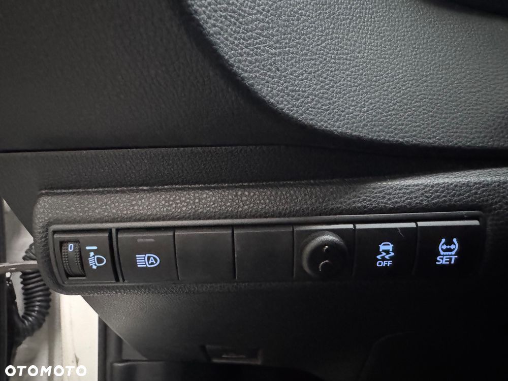 Toyota Corolla 1.8 Hybrid Comfort - 27