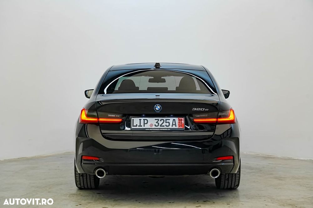 BMW Seria 3 320e AT PHEV - 8