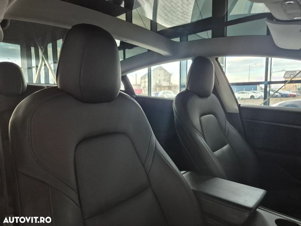 Tesla Model 3 Standard Reichweite Plus Hinterradantrieb - 13