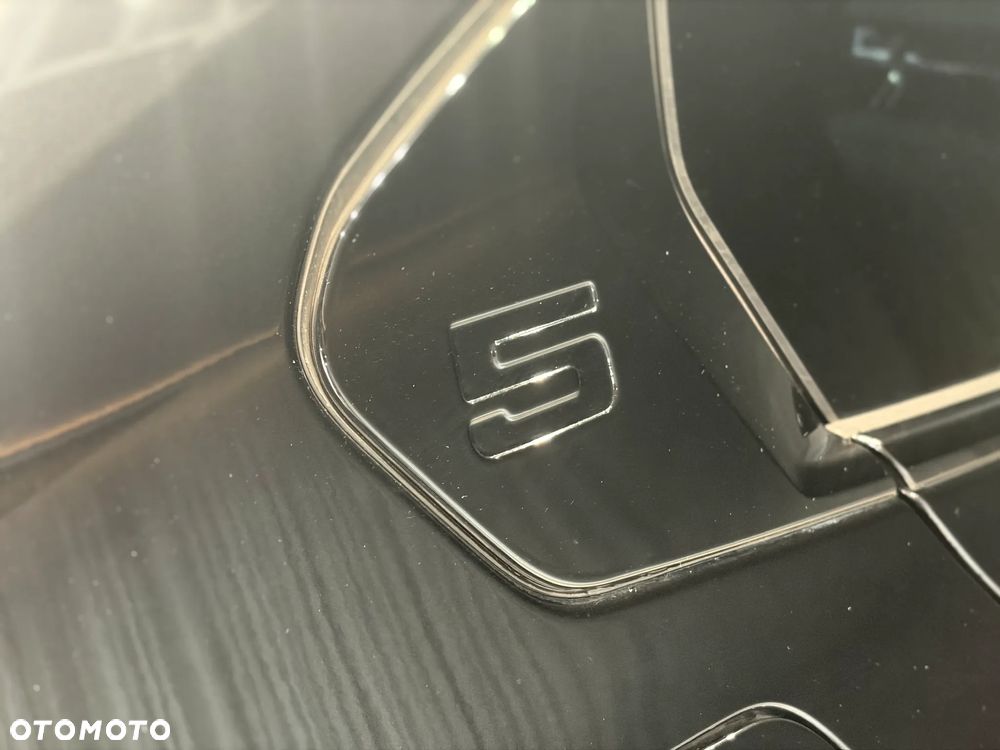 BMW Seria 5 520d mHEV M Sport - 12