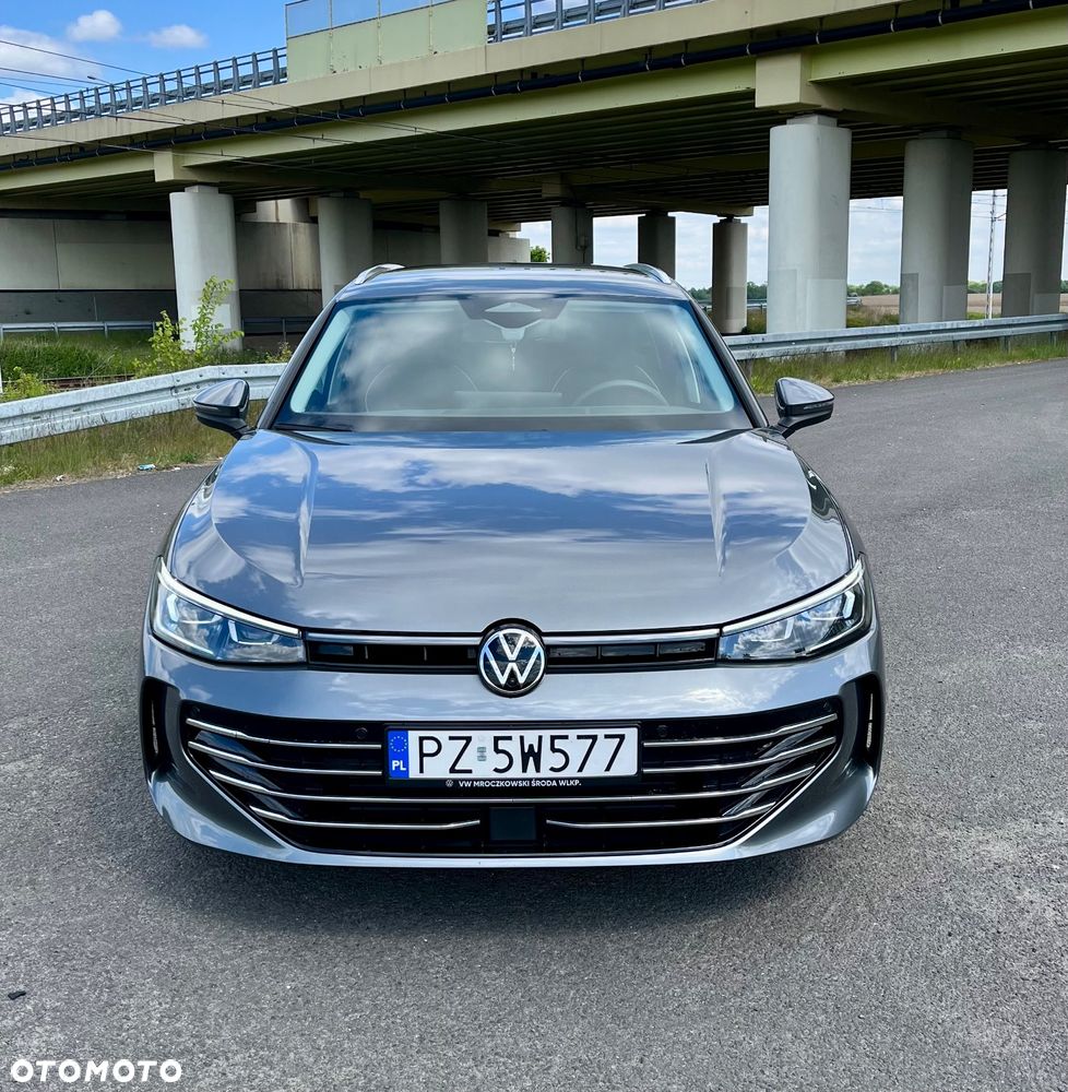 Volkswagen Passat ver-2-0-tdi-scr-dsg-elegance - 1