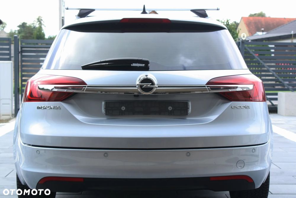 Opel Insignia - 16