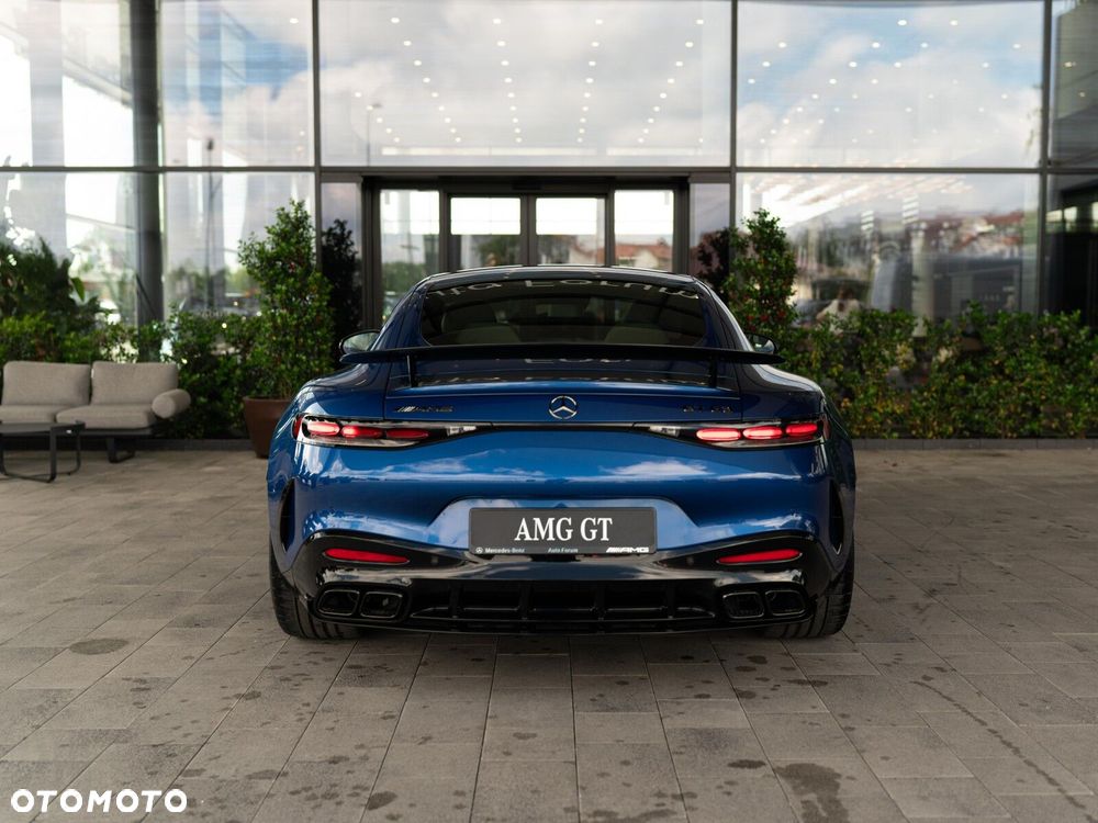 Mercedes-Benz AMG GT - 7