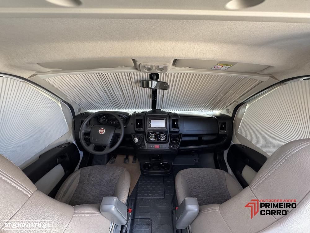 Adria Twin 600 SP cama transversal - 23