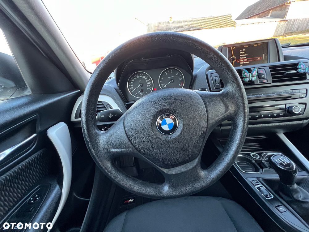 BMW Seria 1 - 12