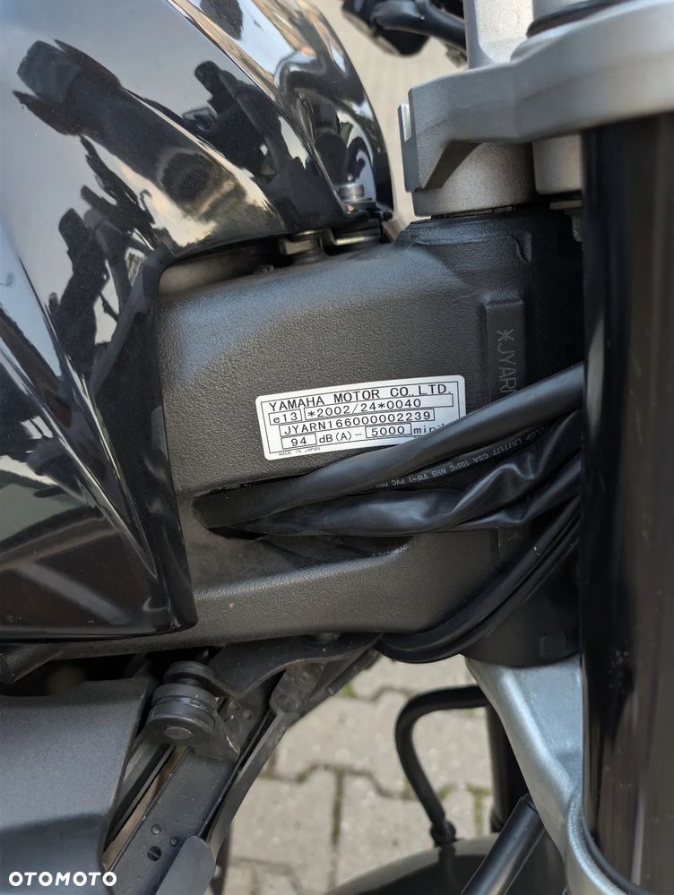 Yamaha FZ - 12