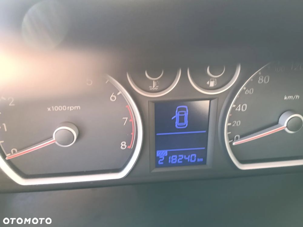 Hyundai i30 2.0 Premium - 18
