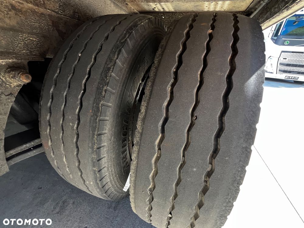 Talson Naczepa Izoterma Pojemnościowa // 3.03cm // Rolki // 105m3 // - 12