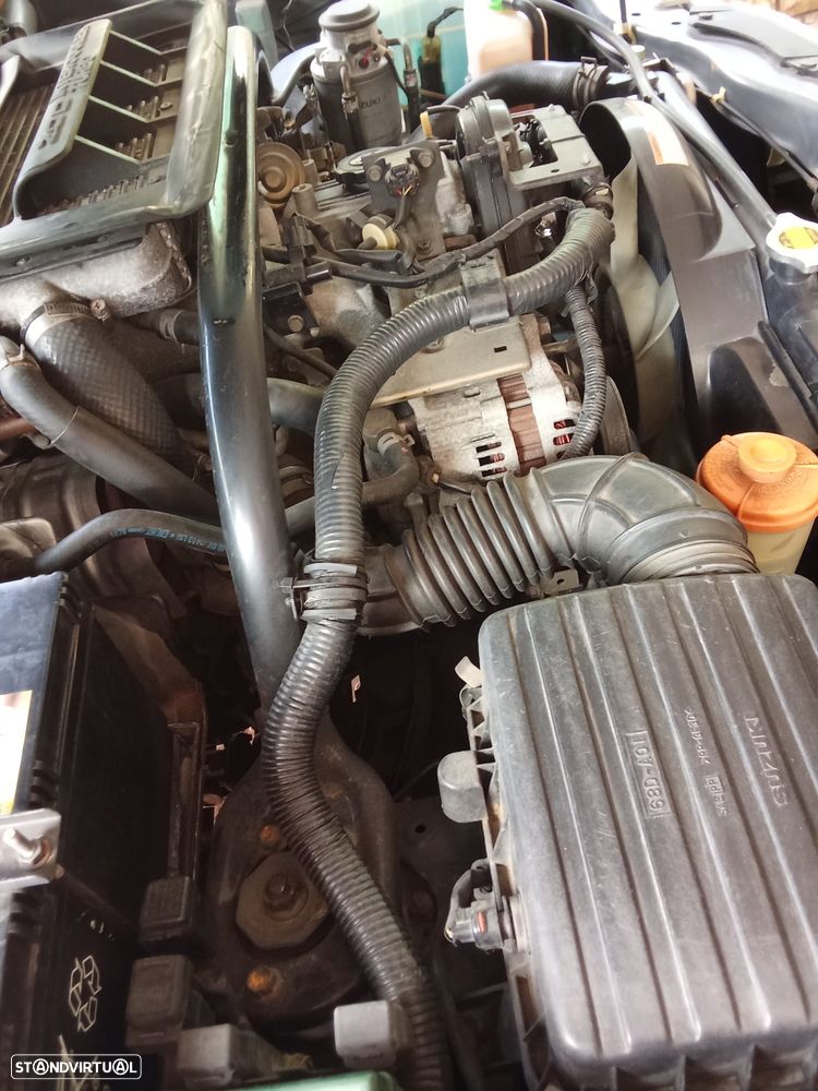 Suzuki Grand Vitara Metal Top 2.0 TDi - 10