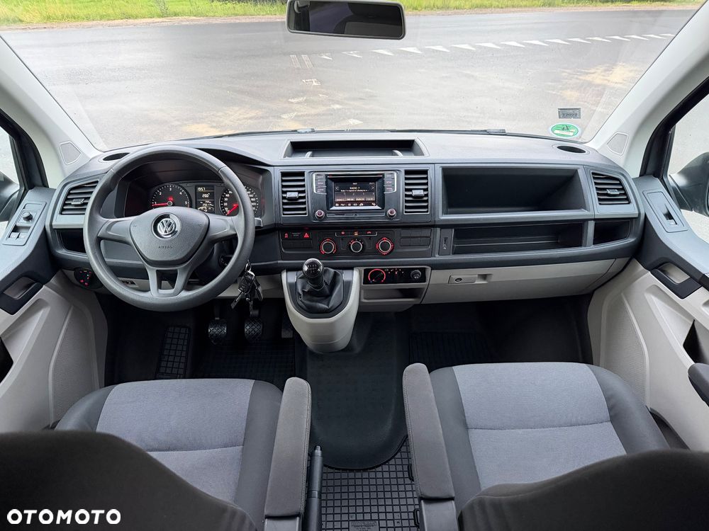 Volkswagen Transporter - 13