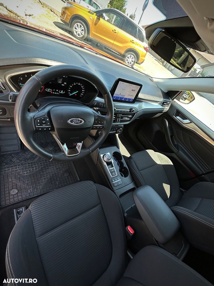 Ford Focus 1.0 EcoBoost Titanium - 16