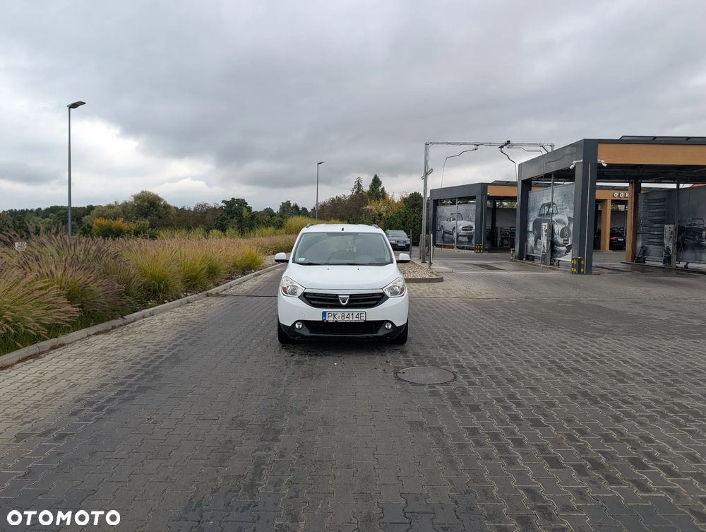 Dacia Lodgy 1.2 TCe Laureate S&S EU6 - 3
