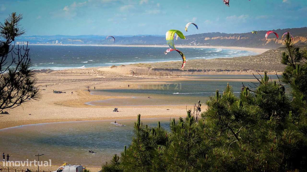 Terreno na Lagoa de Albufeira com 204m2 - Grande imagem: 2/14