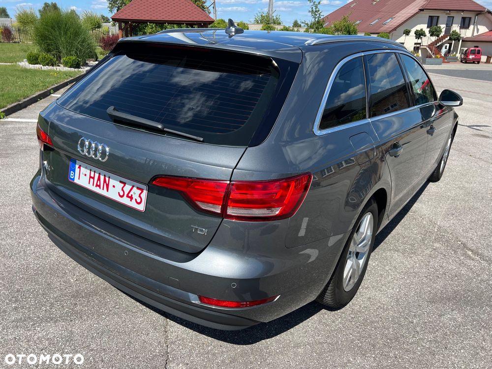 Audi A4 Avant 2.0 TDI - 13