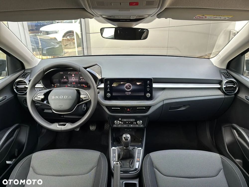 Skoda Fabia - 4