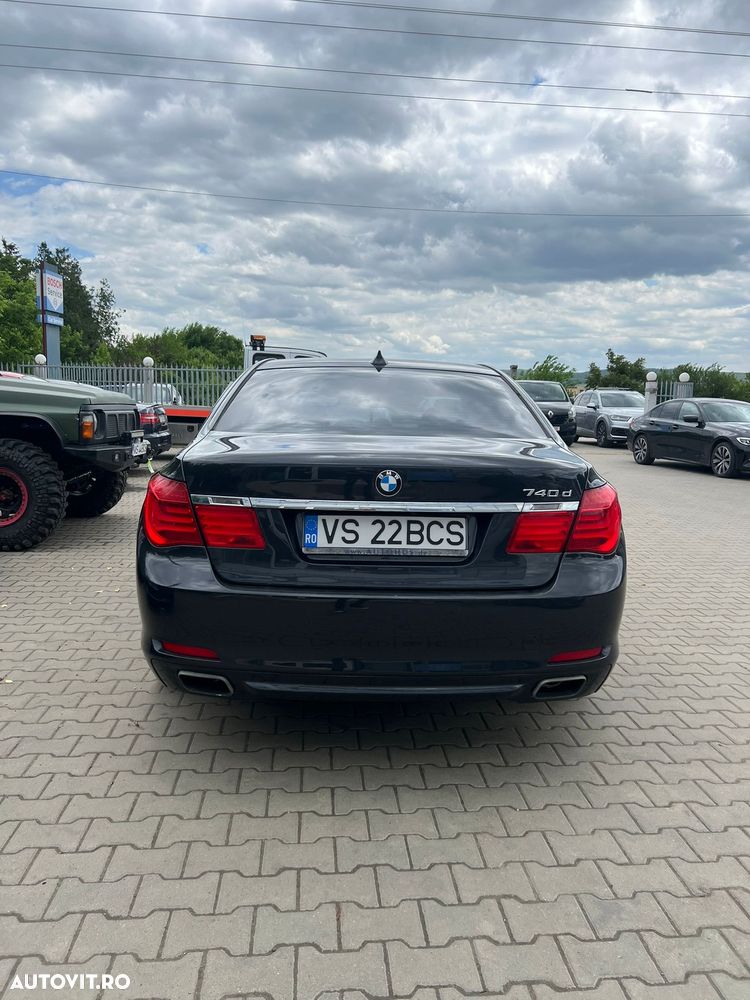 BMW Seria 7 740d xDrive - 3