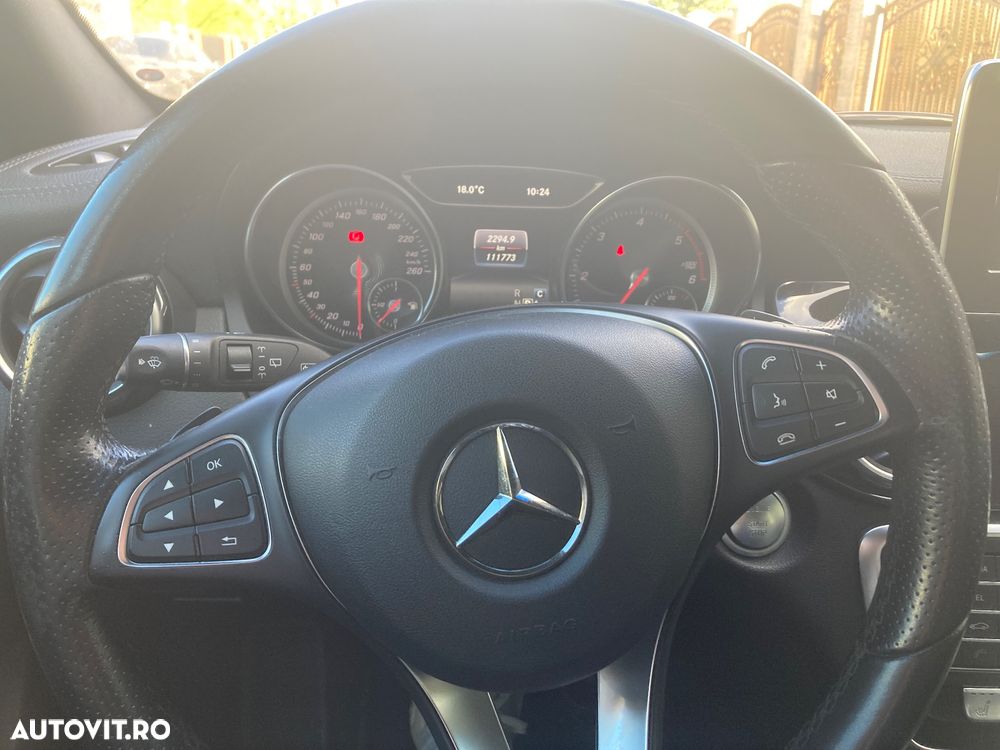 Mercedes-Benz GLA 220 d 7G-DCT - 5